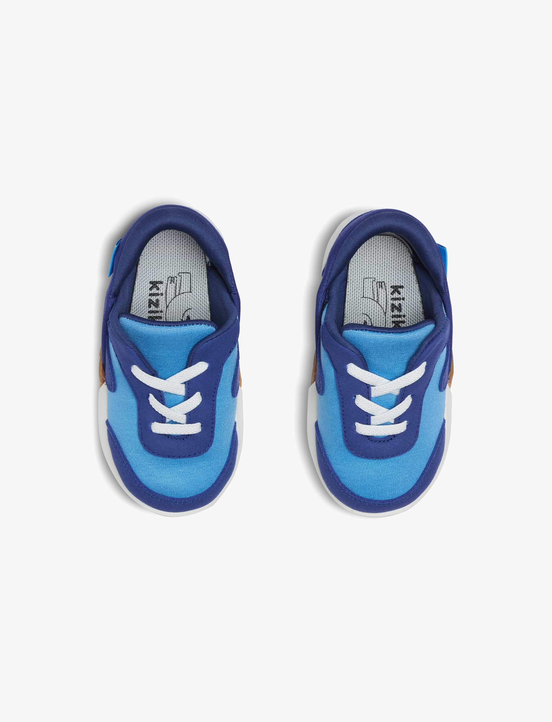 Kizik Infant Squeeze It Run - נעלי סניקרס קיזיק לקטנטנים בצבע כחול/נייבי