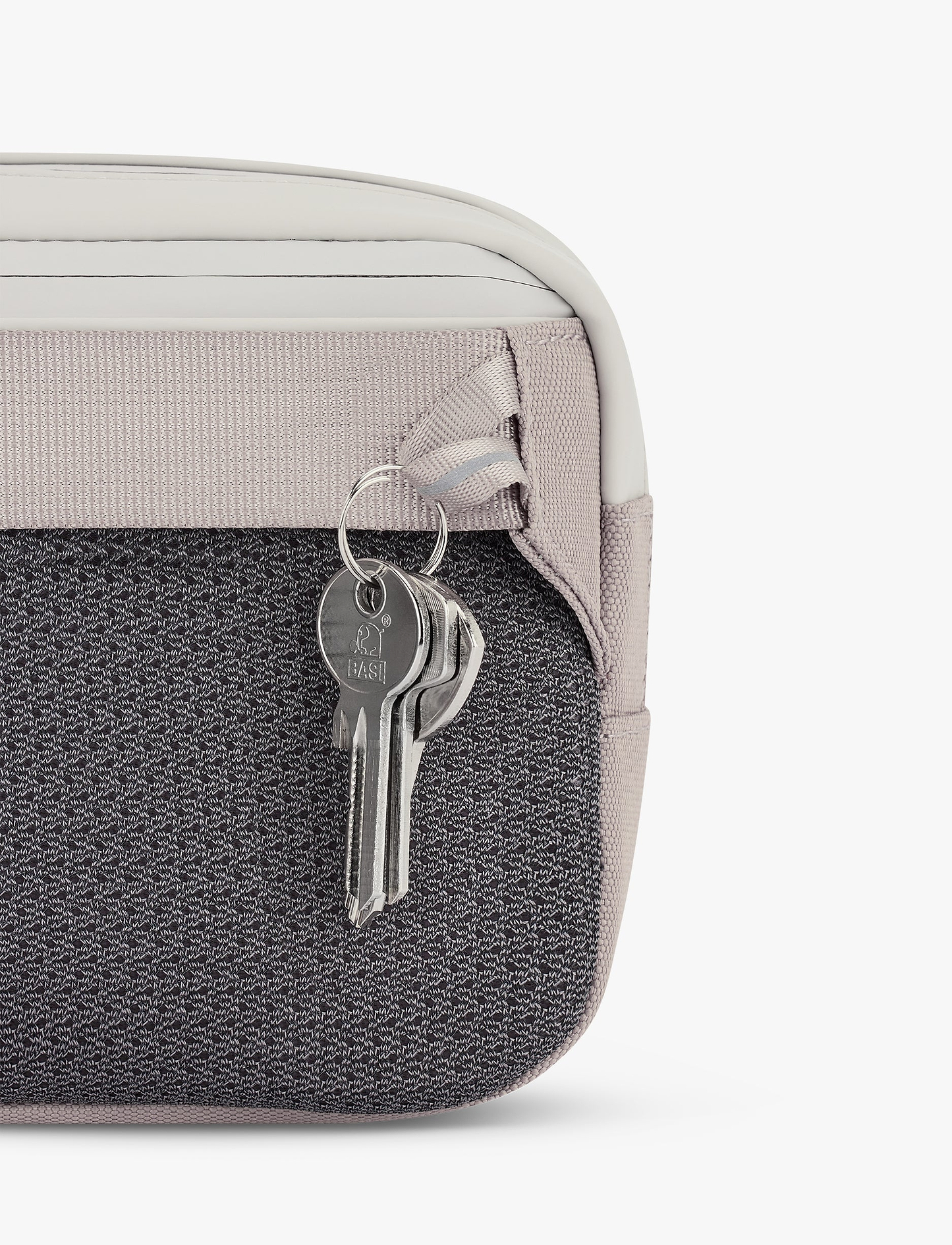 Kapten & Son Bergen Crossbody - תיק אלכסוני קפטן אנד סאן