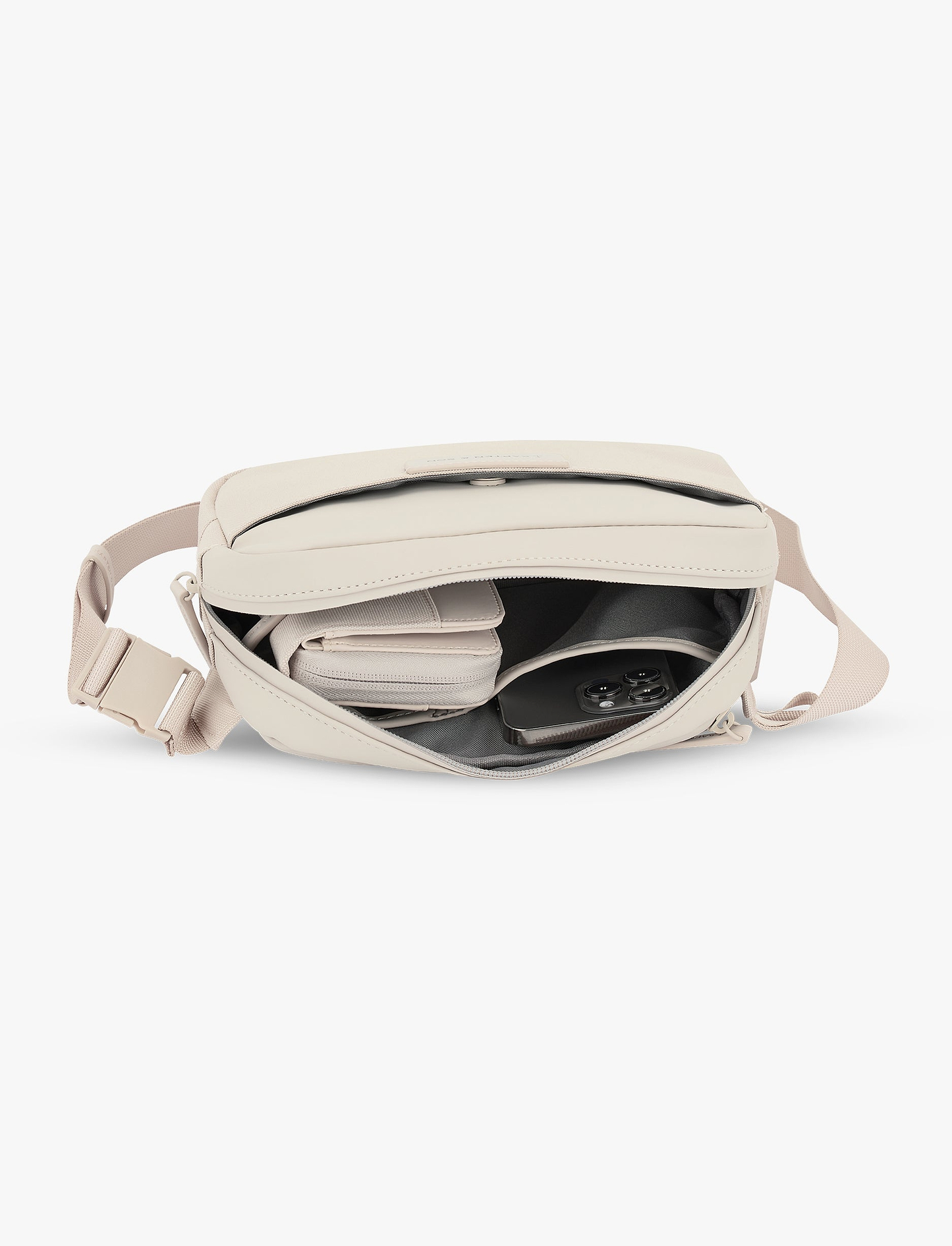 Kapten & Son Bergen Crossbody - תיק אלכסוני קפטן אנד סאן