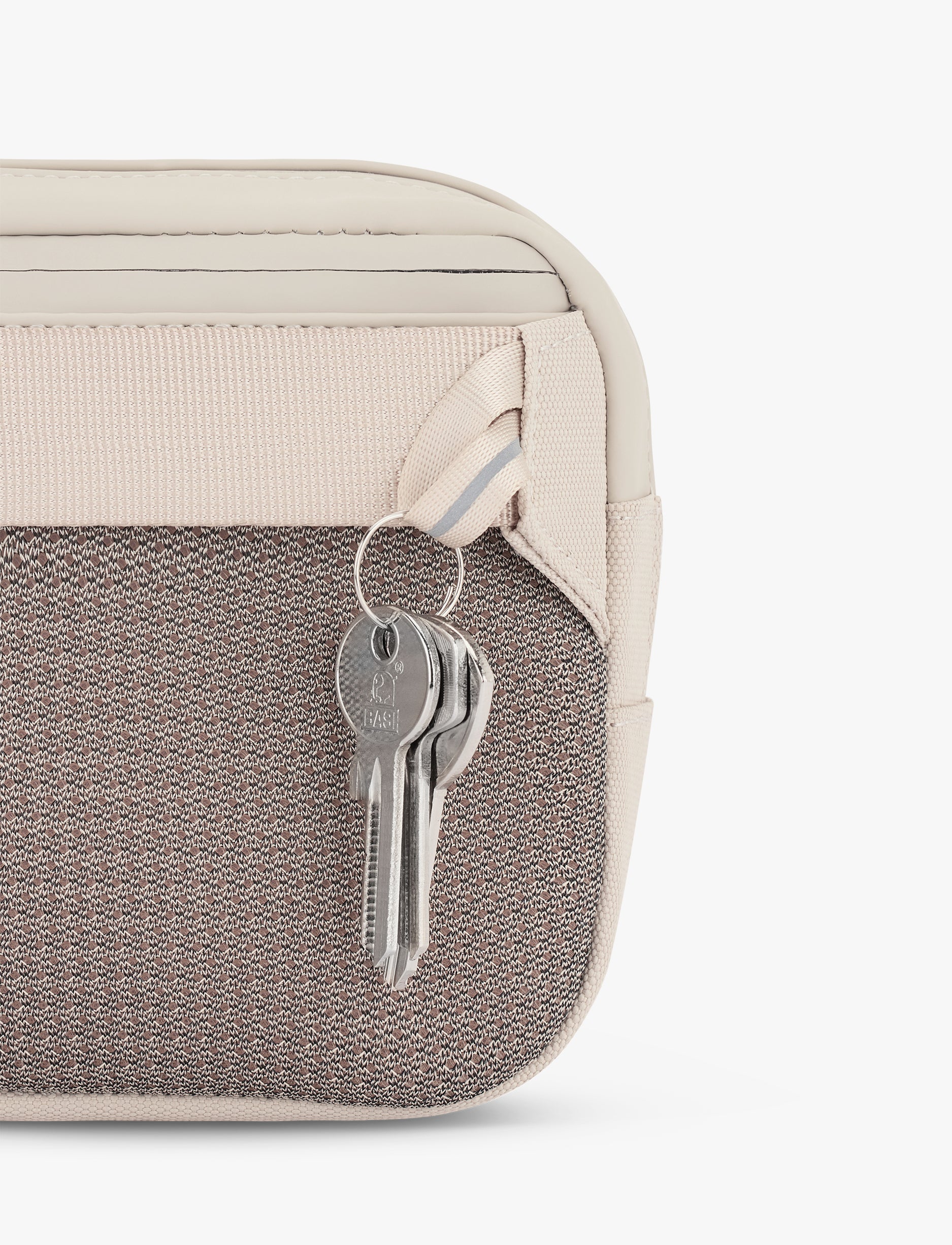 Kapten & Son Bergen Crossbody - תיק אלכסוני קפטן אנד סאן