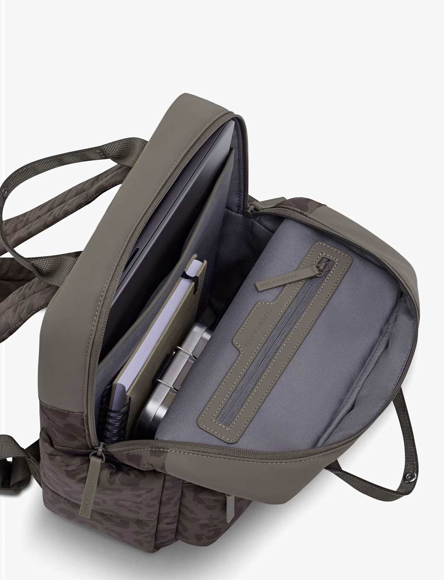 Kapten & Son Bergen Pro Leo Backpack - תיק גב קפטן אנד סאן