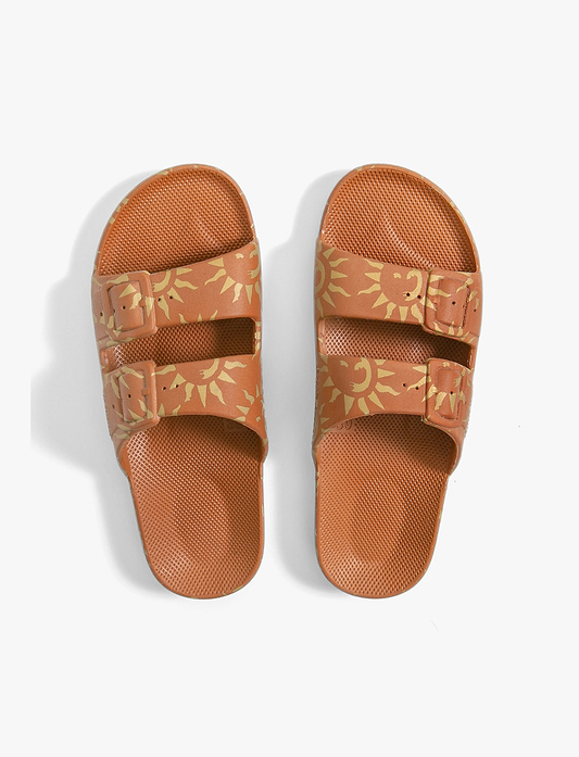 Freedom Moses - כפכפי מוזס