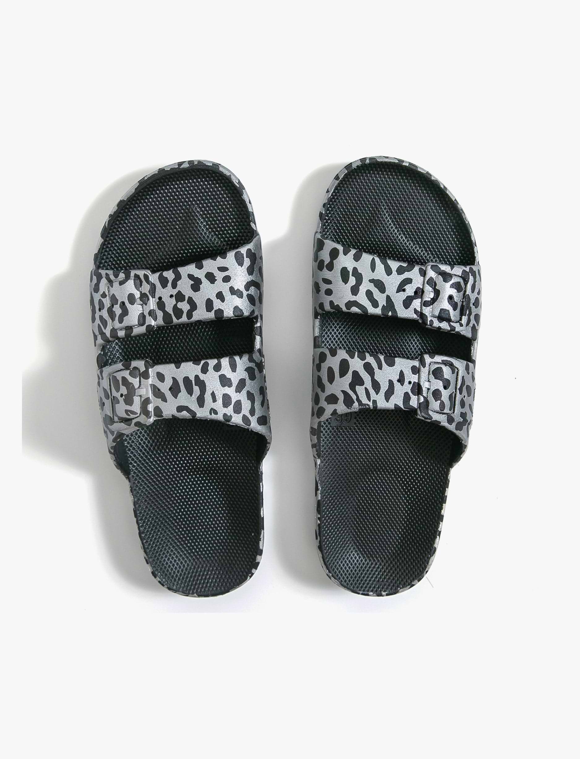 Freedom Moses - כפכפי מוזס