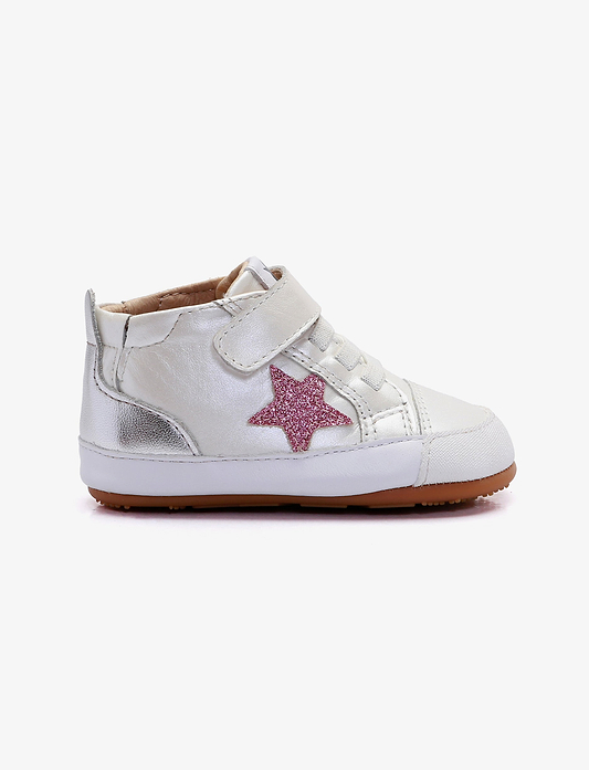 Oldsoles Platinum Bub - נעלי סניקרס צעד ראשון אולדסולס לילדים בצבע לבן פנינה/ורוד/כסוף