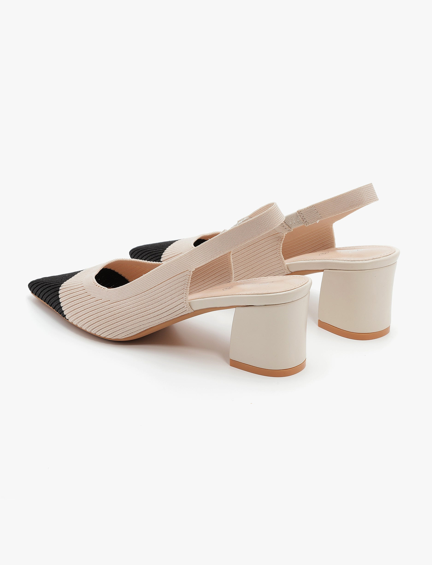 Seventy Nine - נעלי עקב ג'יה סבנטי ניין לנשים בצבע בז'/שחור