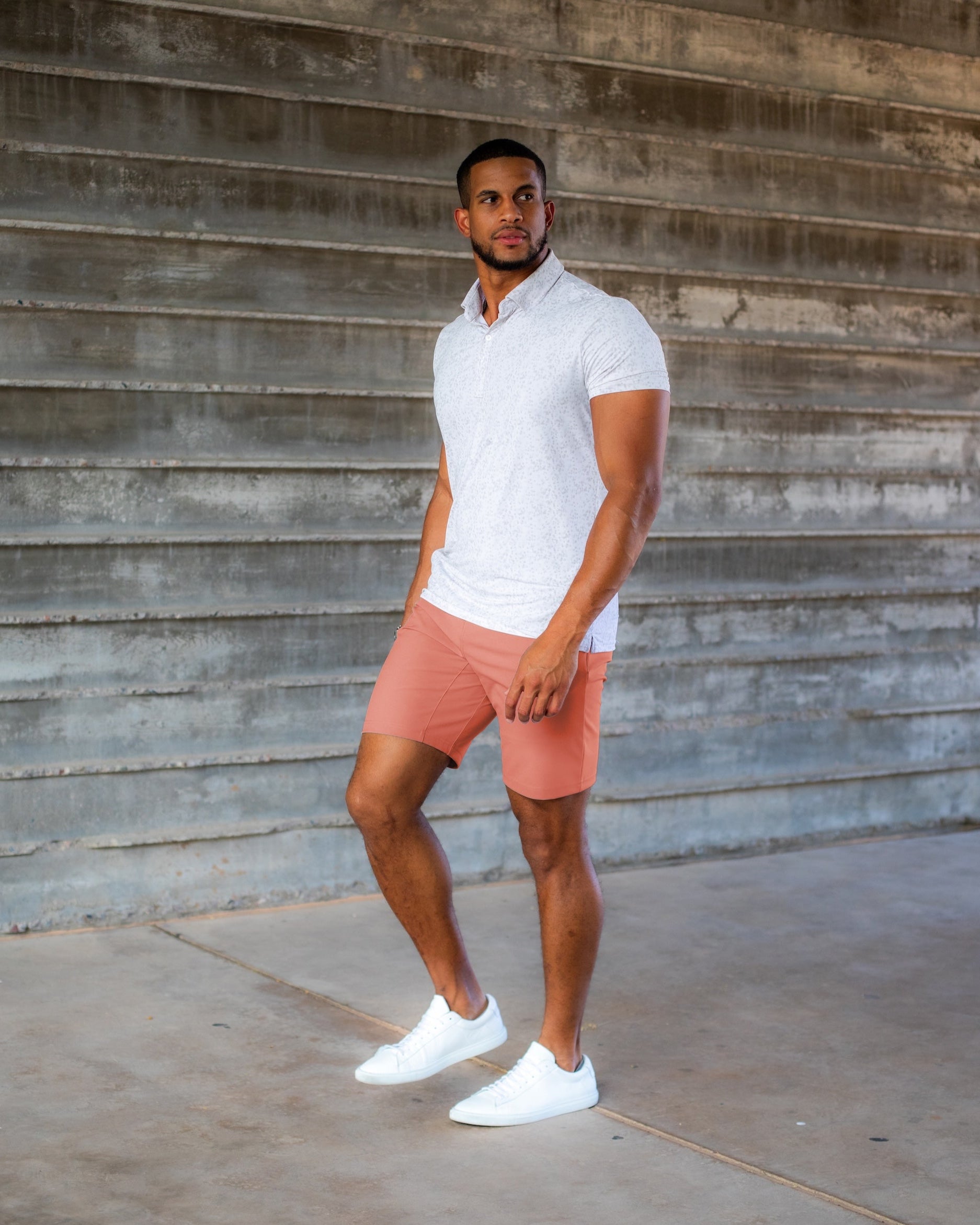 Athletic Fit Shorts - Salmon