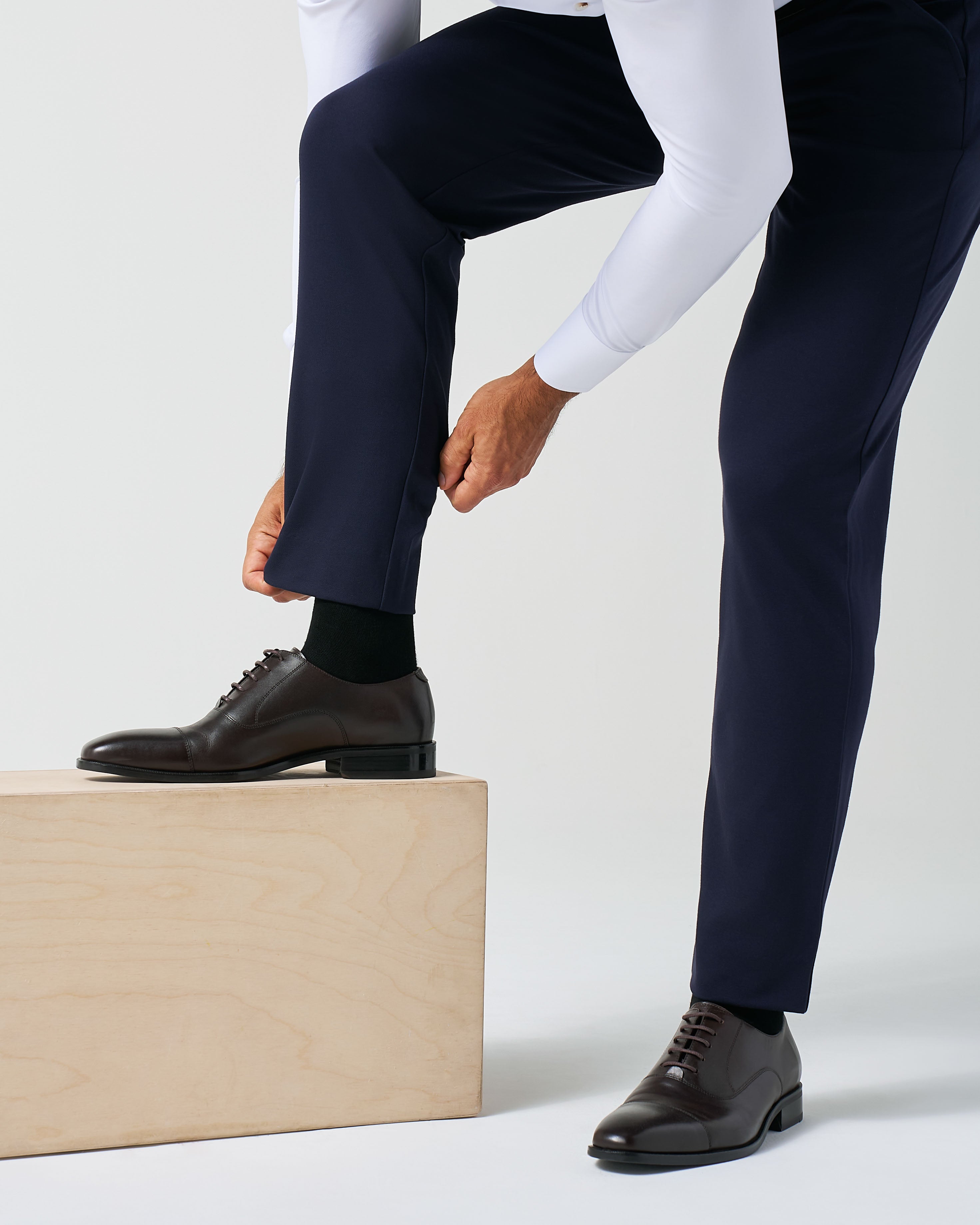 Athletic Fit Stretch Suit Pants - Navy