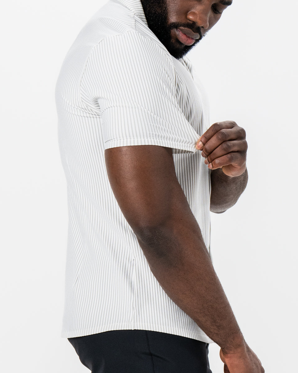 Seersucker Short Sleeve Button Down - Grey