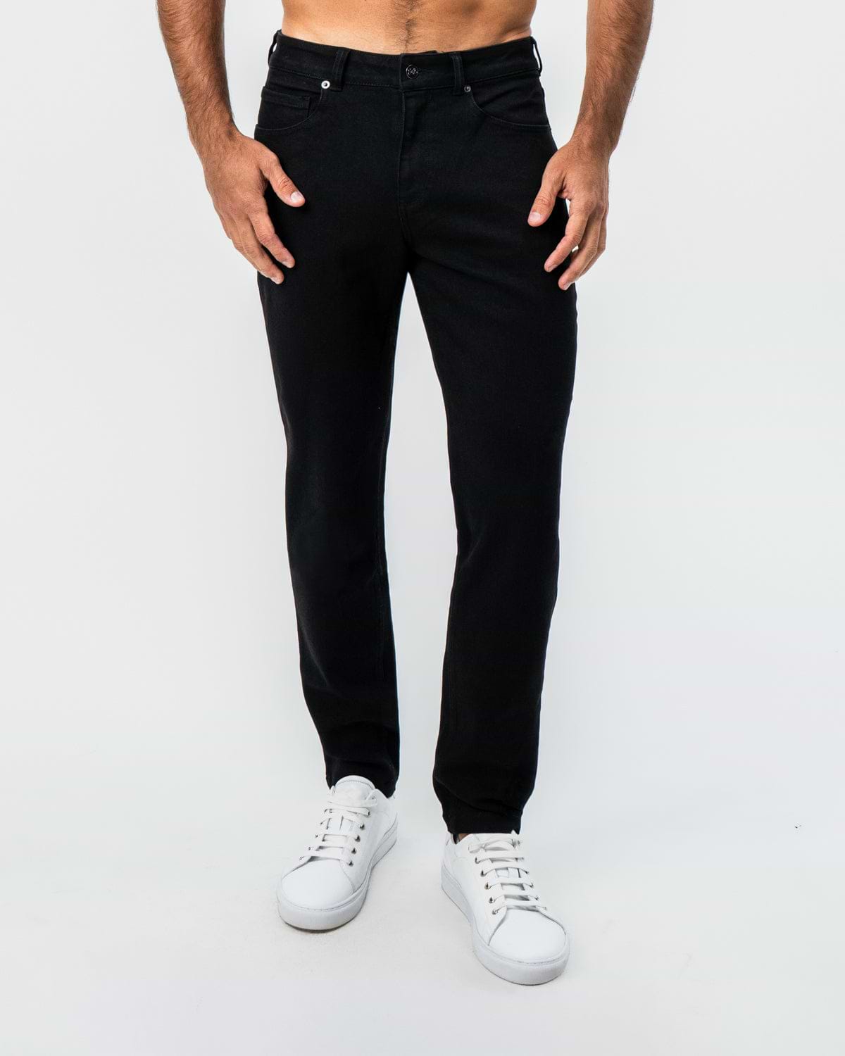 Athletic Fit Stretch Jeans - Black