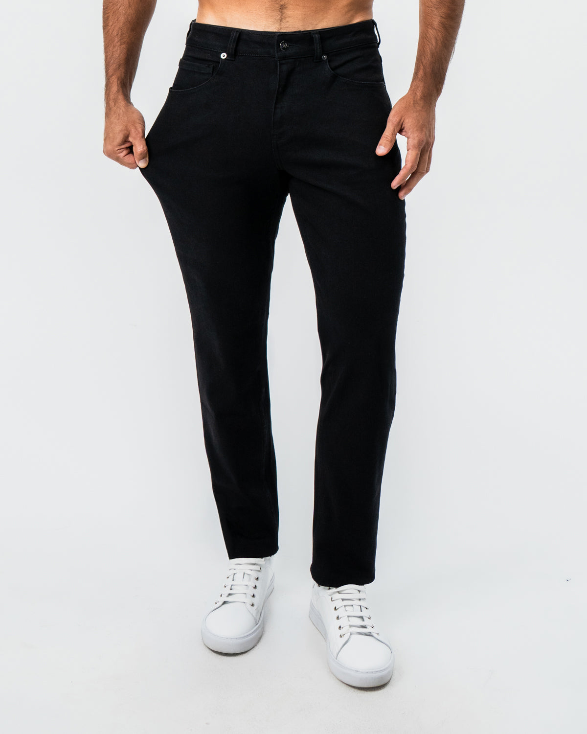 Athletic Fit Stretch Jeans - Black