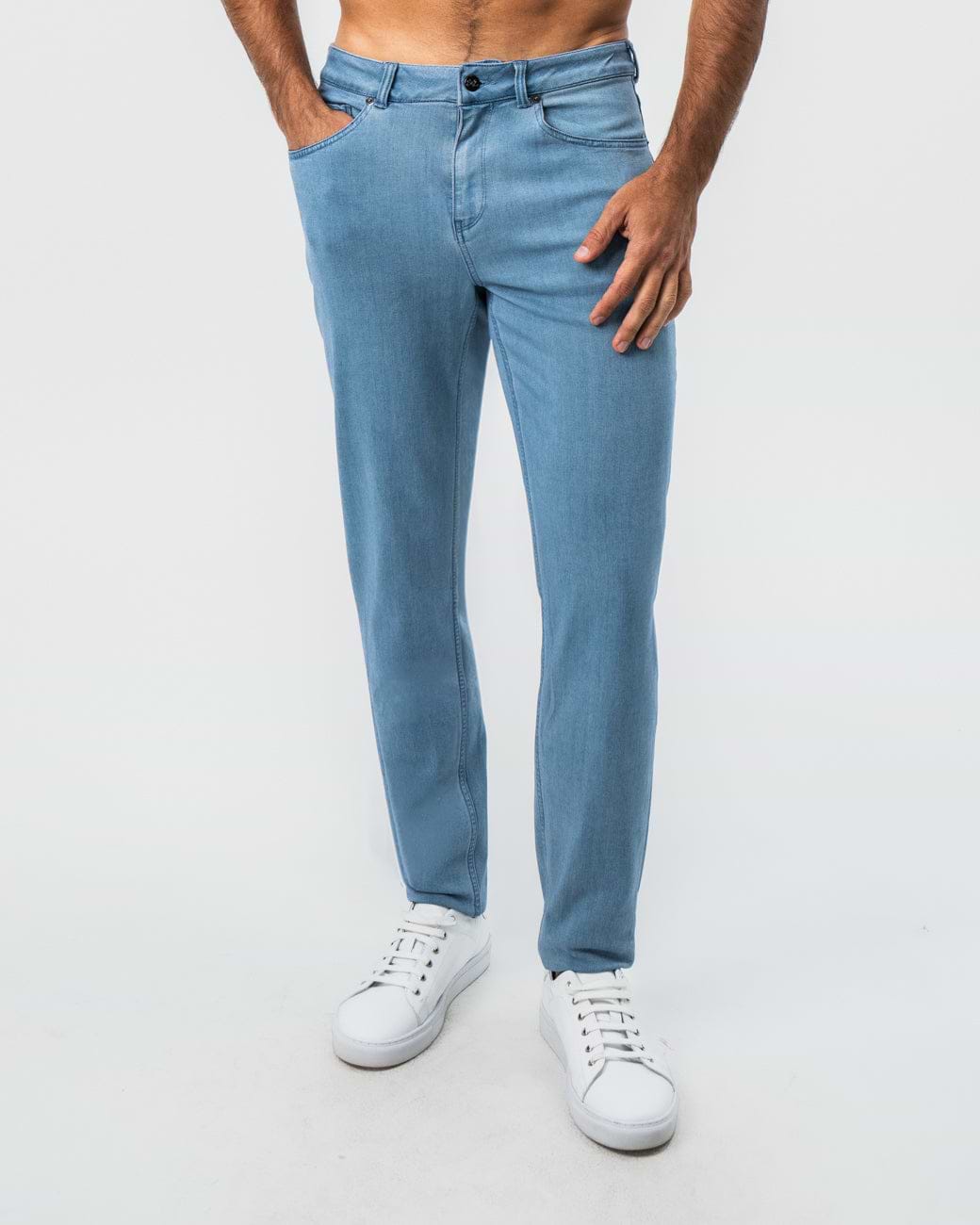 Athletic Fit Stretch Jeans - Light Blue
