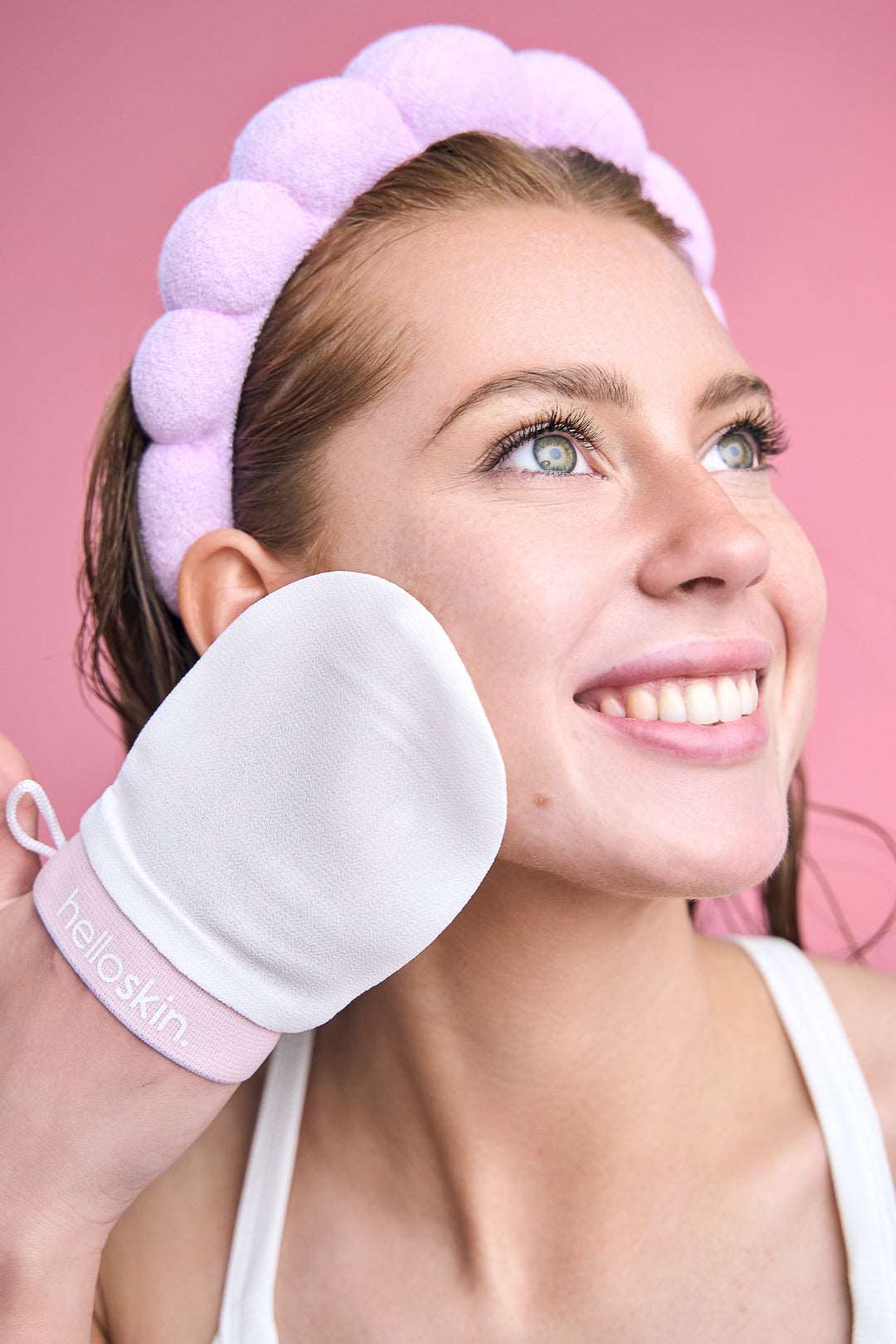 silk exfoliating face glove