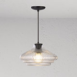 Brookfield hängende Medium-Deckenleuchte mit geriffeltem Glas und bronzenen Akzenten, elegante Beleuchtungslösung.