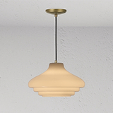Brookfield Medium Hanglamp Opaalglas in antieke messing afwerking, vintage-stijl hanglamp met opaalglazen kap.