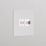 Satelliet- en TV-voedingsmodules met enkele afdekplaat, beschilderbaar wit, voor stopcontactinstallatie.