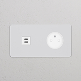 USB-C 30W voedingsmodule & rond Belgisch type E stopcontact in beschilderbaar wit, dubbele afdekplaat.