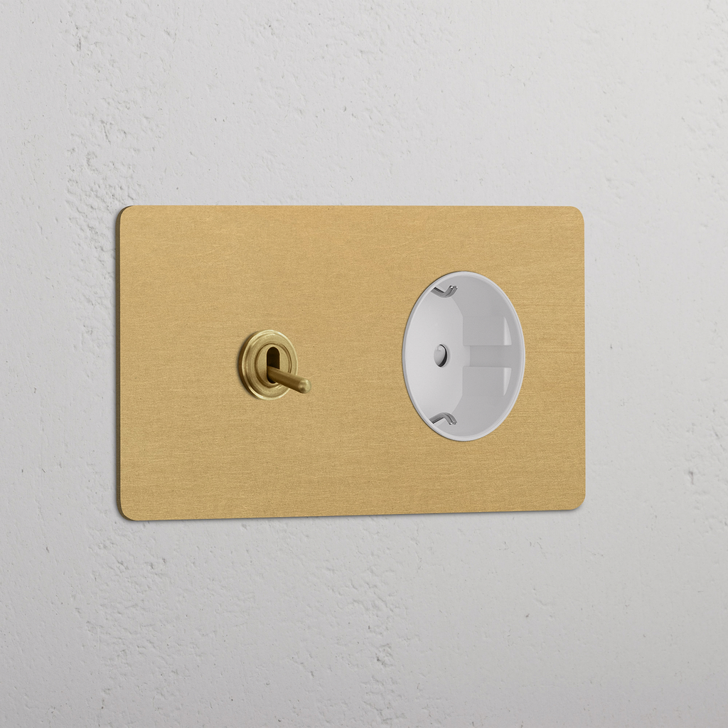 Tuimelschakelaar & Rond Schuko Type F Stopcontact (Dubbele Afdekplaat) - Antiek Messing (Wit Inzetstuk)
