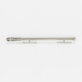 Southbank Flügelfensterfeststeller (275 mm) in poliertem Nickel, ein Fensterbeschlag vor weißem Hintergrund.