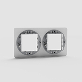 Placa de interruptor doble 45mm EU en traslúcido y negro para iluminación eficiente, sobre fondo blanco