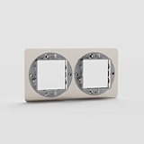 Placa de interruptor doble 45mm EU en níquel pulido - Accesorio para interruptor de la luz amplio, sobre fondo blanco