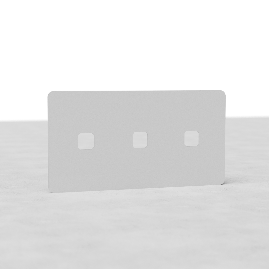 Placca per interruttore doppio 4x EU verniciabile di bianco con quattro slot per interruttori doppi, 'Placca per Interruttore Doppio 4x EU'.