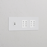 'Modulo USB 30W + Modulo di alimentazione Bipasso 4x - Pitturabile Bianco' modulo da parete con prese USB e corrente.