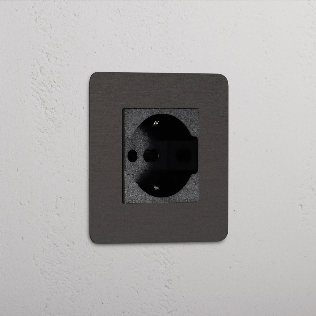 Modulo Singolo Schuko/Bipasso in Bronzo Nero