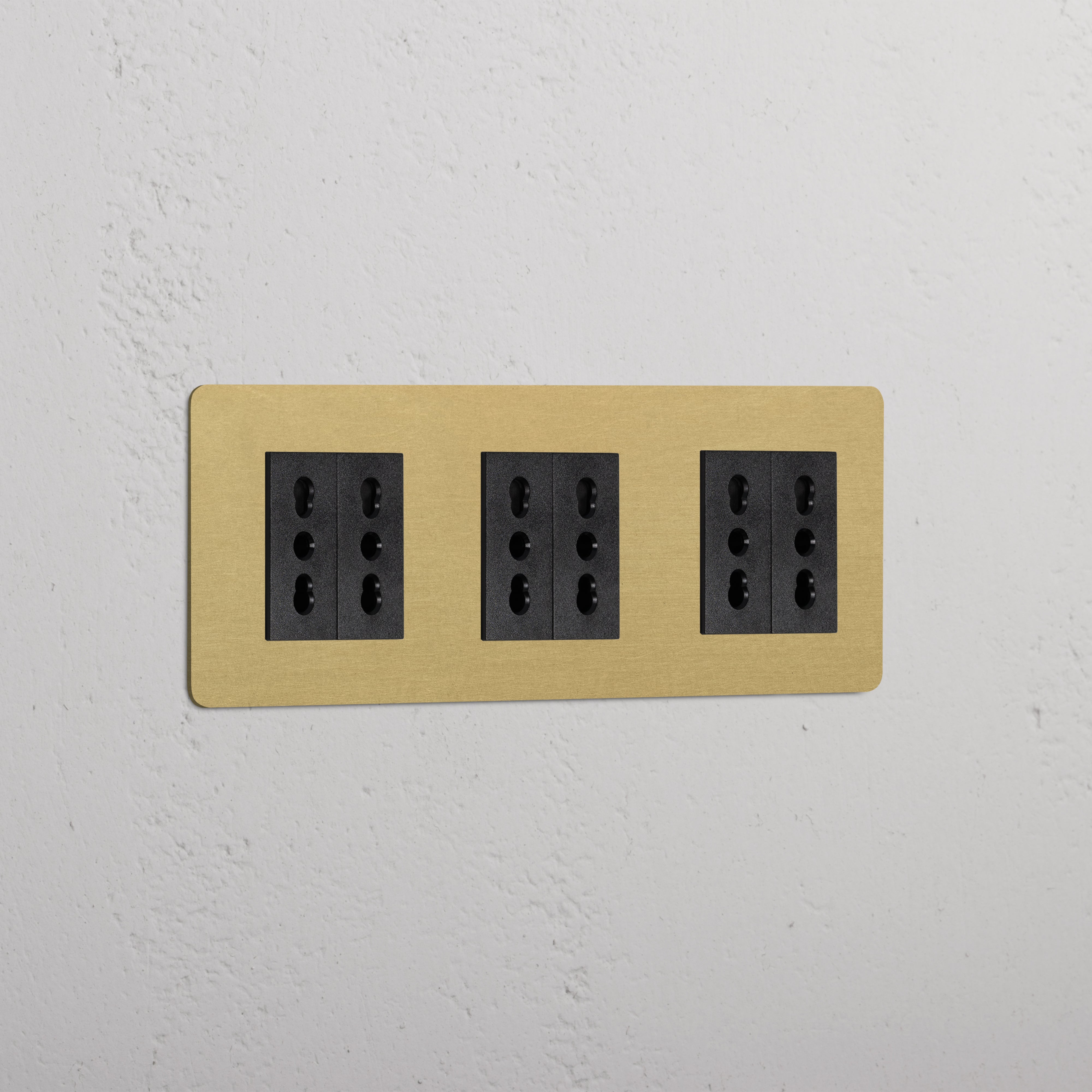 Modulo Triplo 6x Bipasso in Ottone Antico Nero