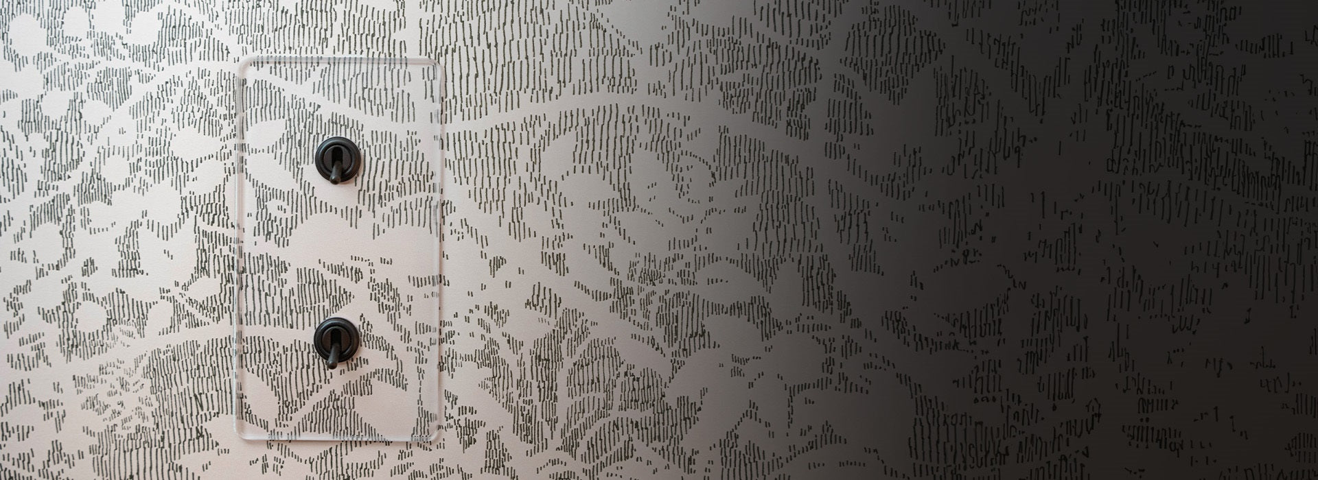 Bronze Transparente – Embutidos Preto 