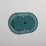 Perfil de remate robusto para tomada dupla: Perfil para alvenaria duplo de 9 mm em fundo branco