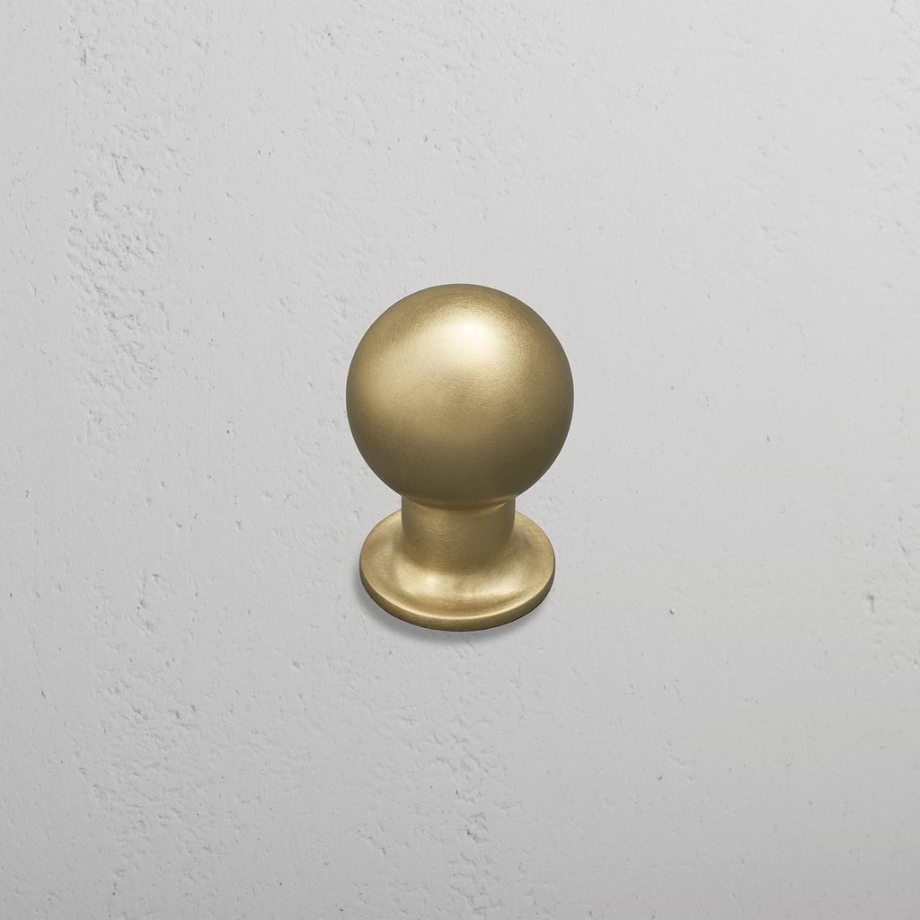 Bayswater Furniture Knob Medium – Antique Brass