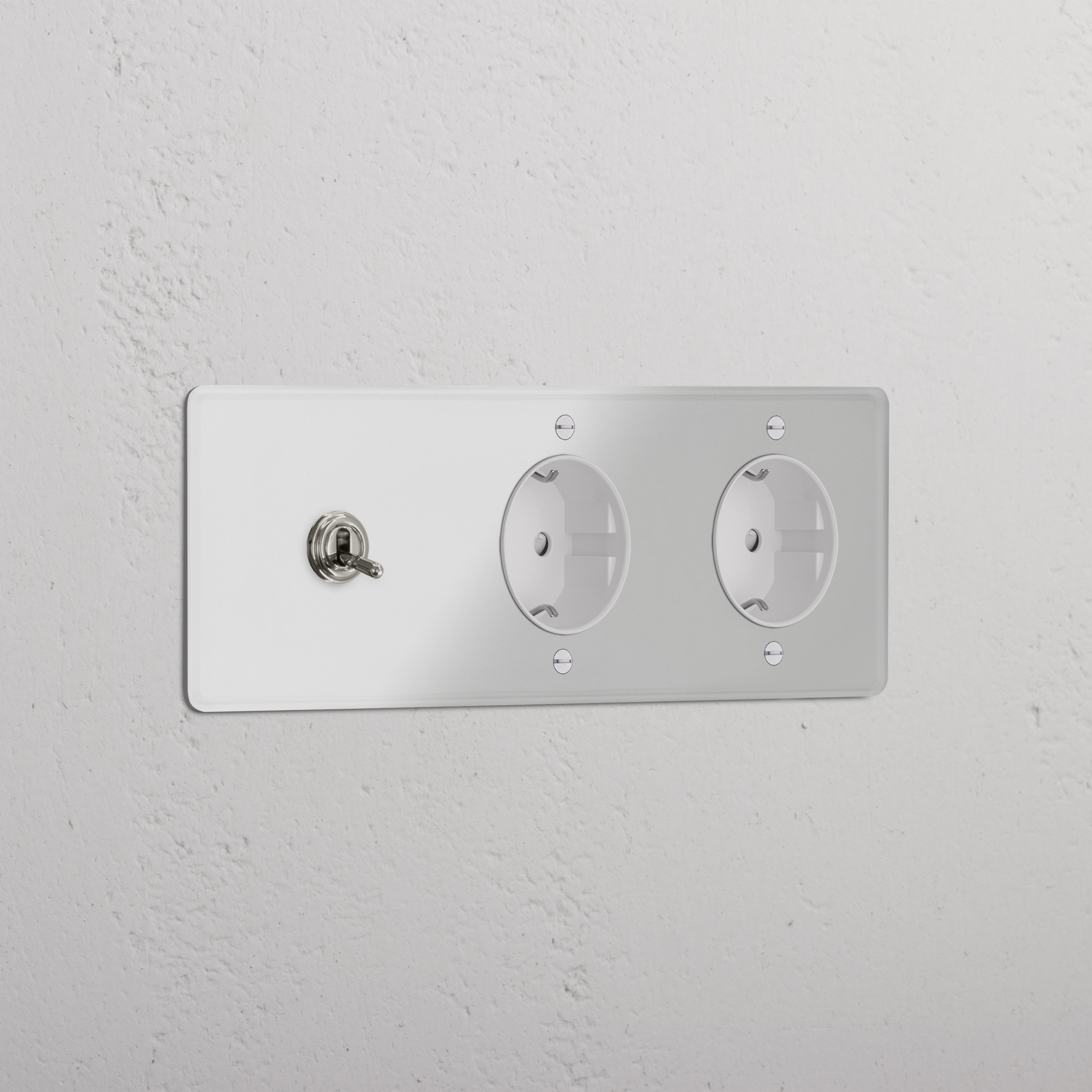 Triple Toggle & 2x Schuko Module Round - Clear Polished Nickel White