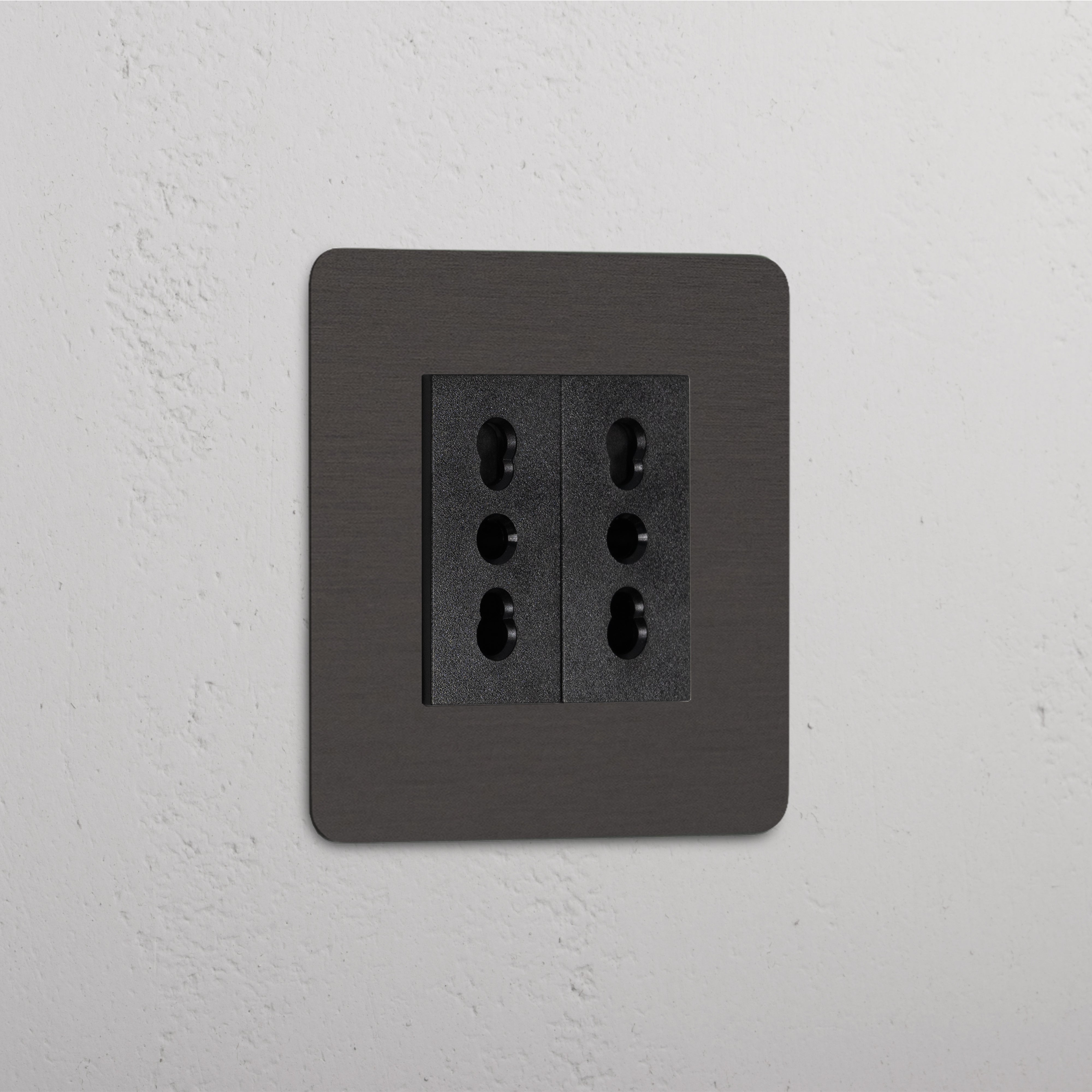 Bipasso socket Bronze Black Finish White Background