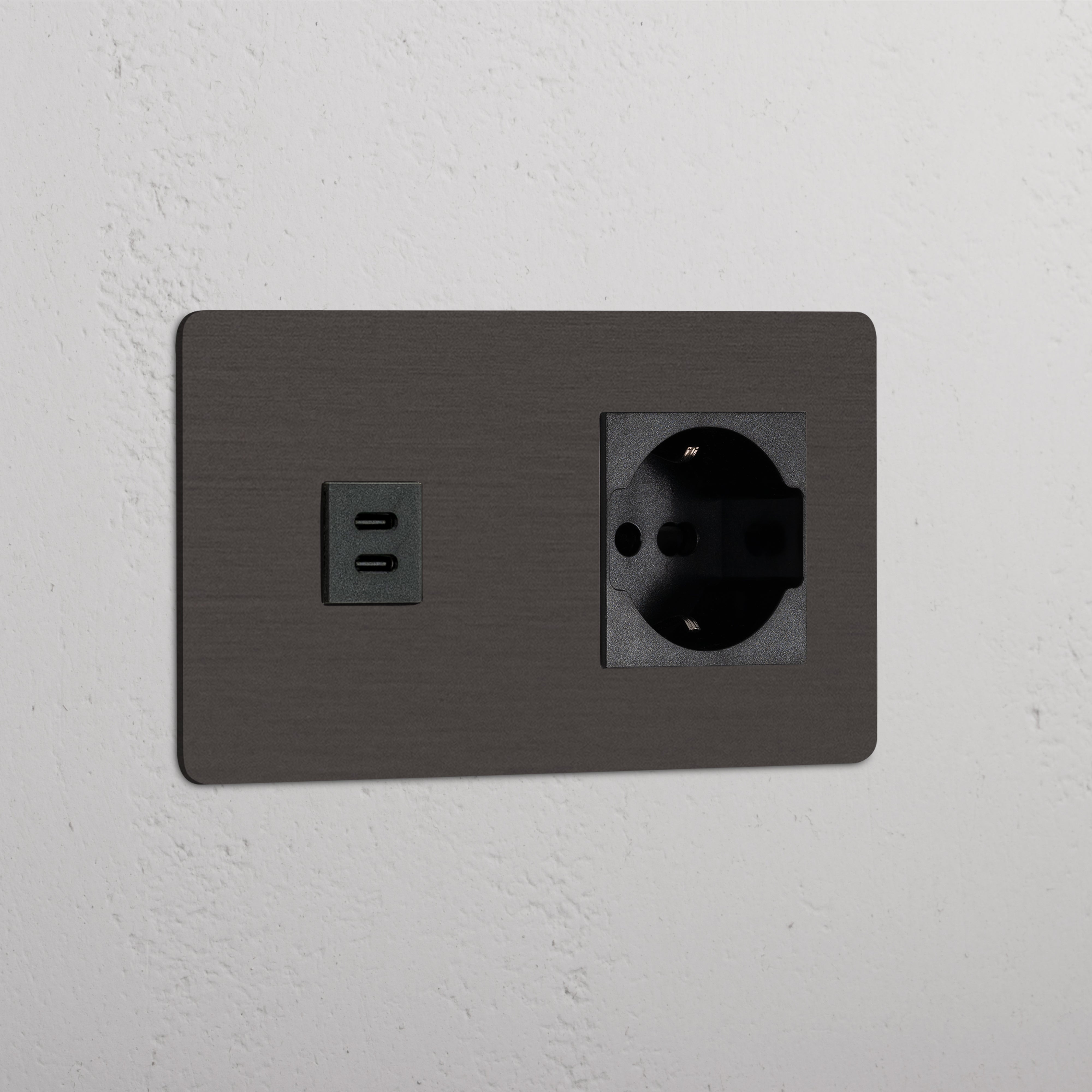 Bronze Black Double USB 30W & Schuko/Bipasso Module - Double Sockets for power and USB charging.