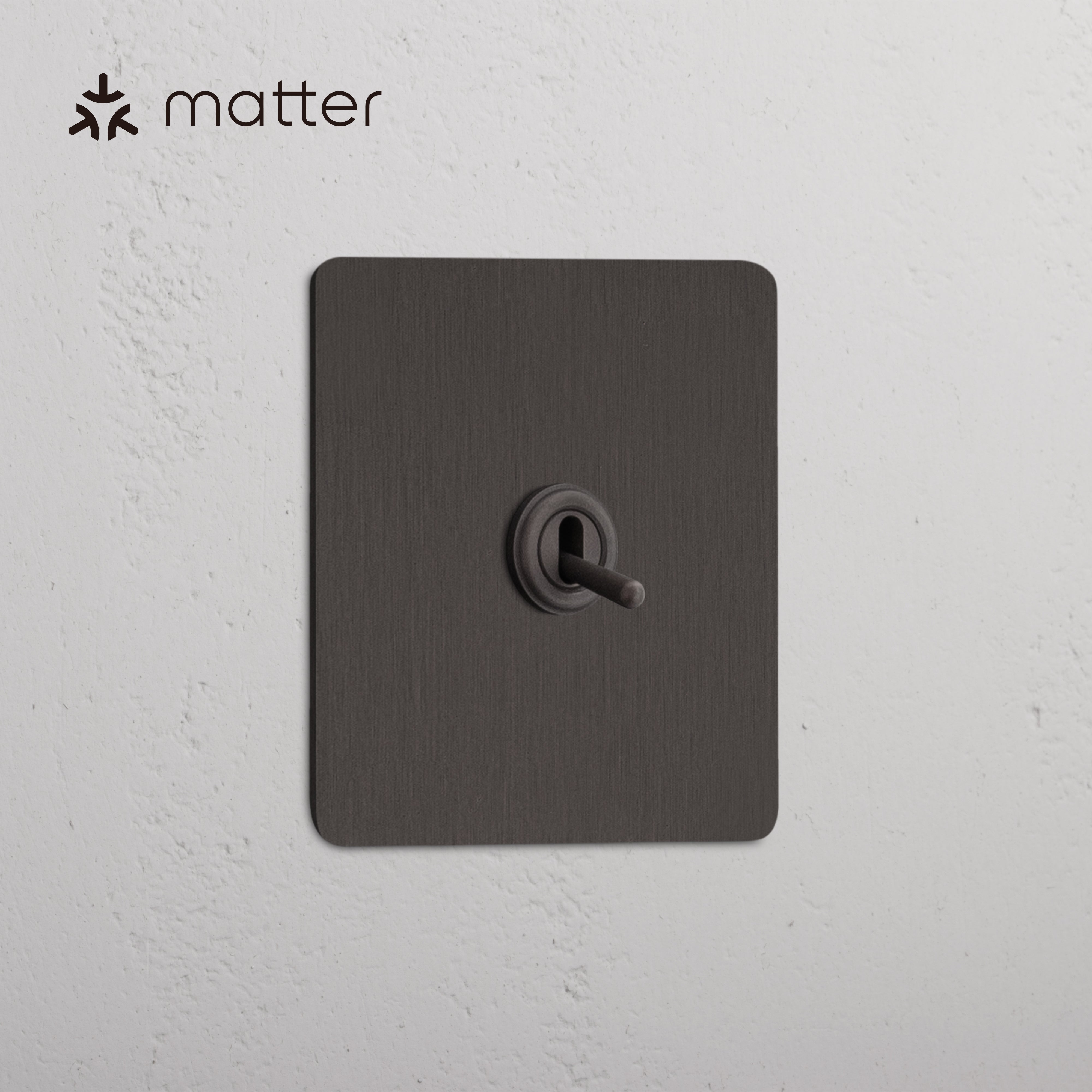 Single Smart Retractive Toggle Switch – Bronze