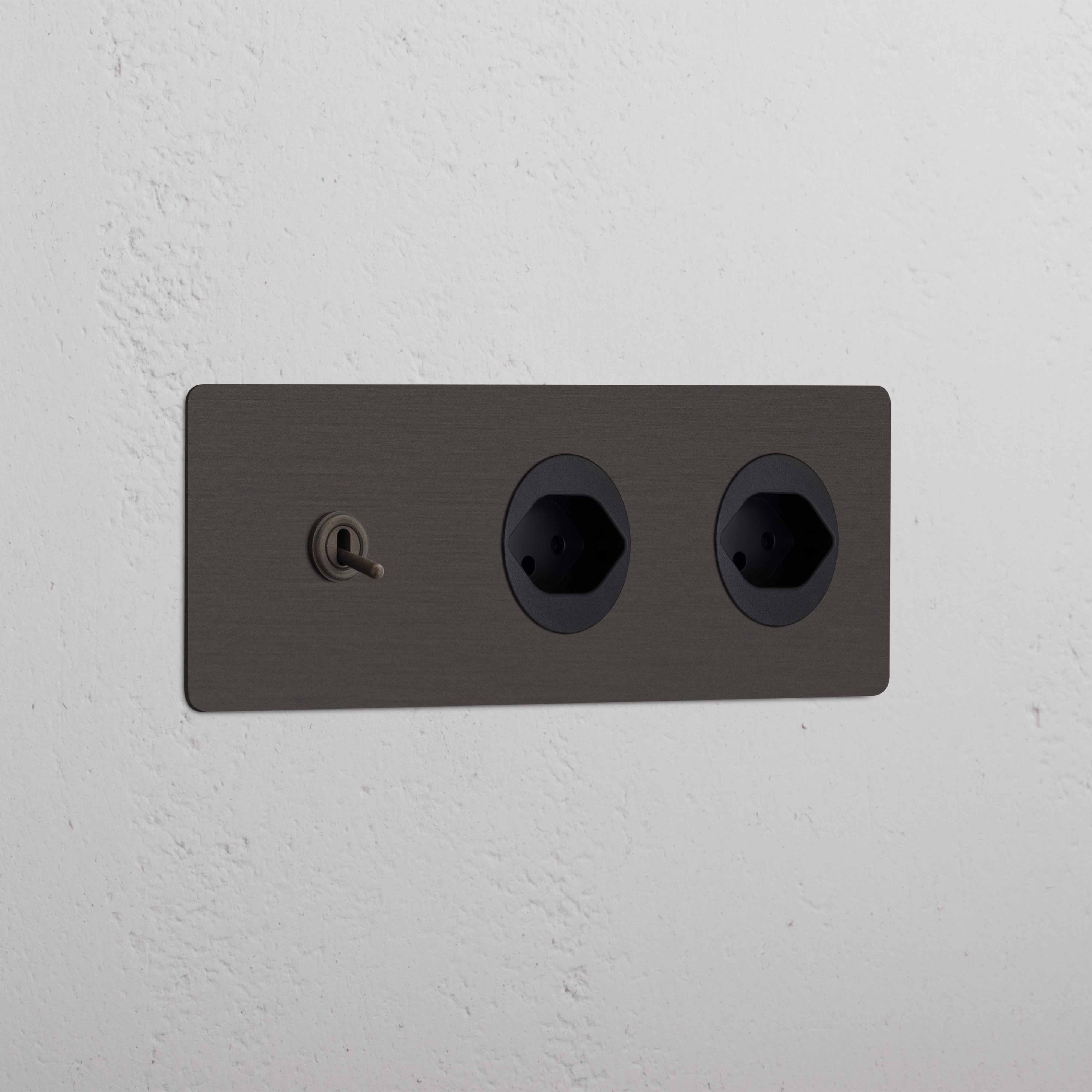Triple Toggle & 2x Swiss Module Round - Bronze Black 