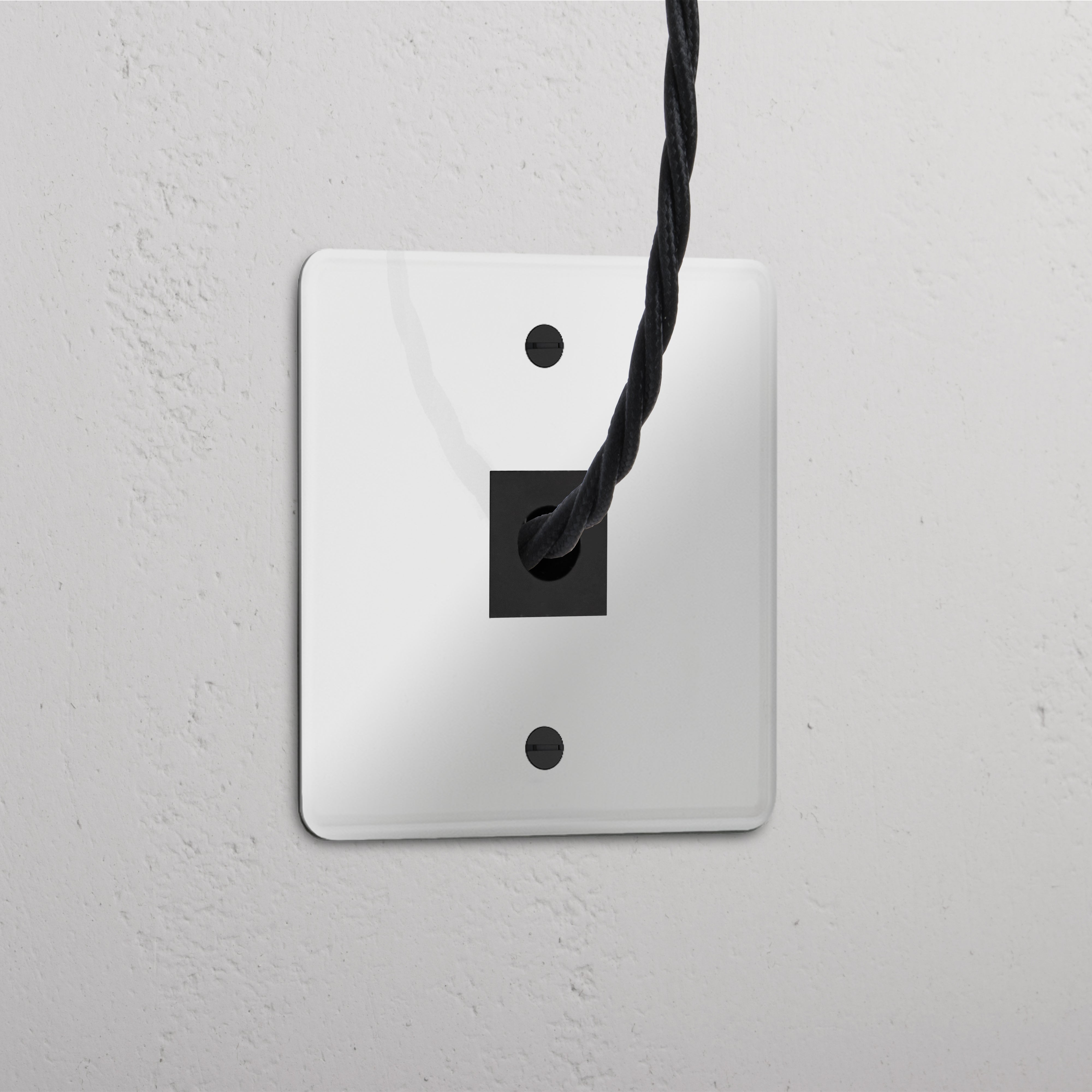 Single Cable Outlet - Clear Black  
