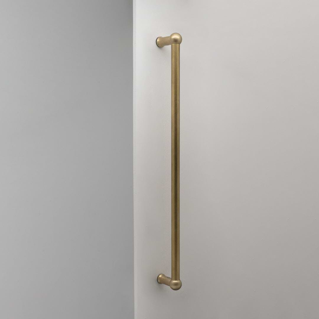 Antique Brass Harper Single Pull Handle 500mm on White Background