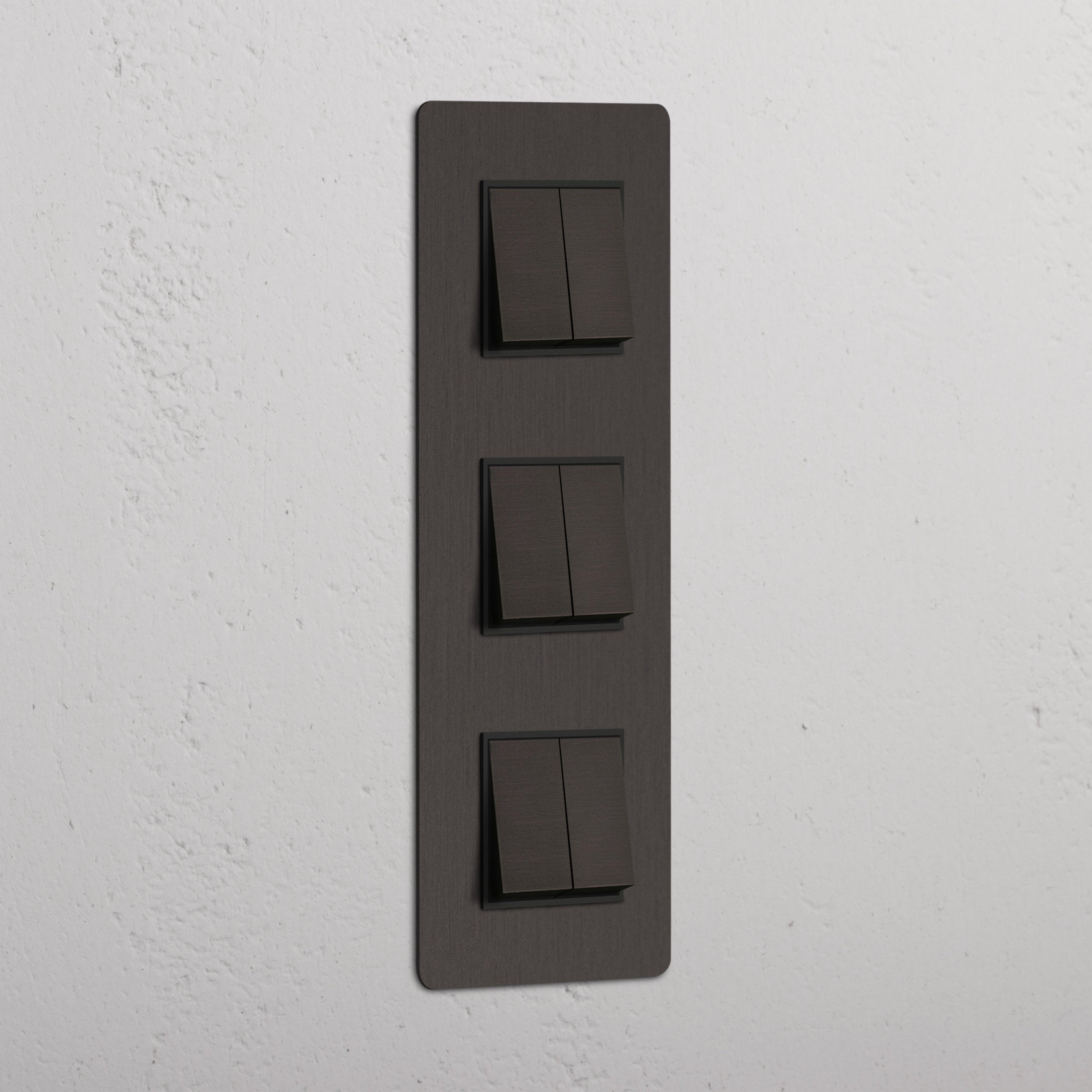 Alta capacidade com interruptor basculante triplo vertical Bronze Preto - Solução avançada de controlo de luz