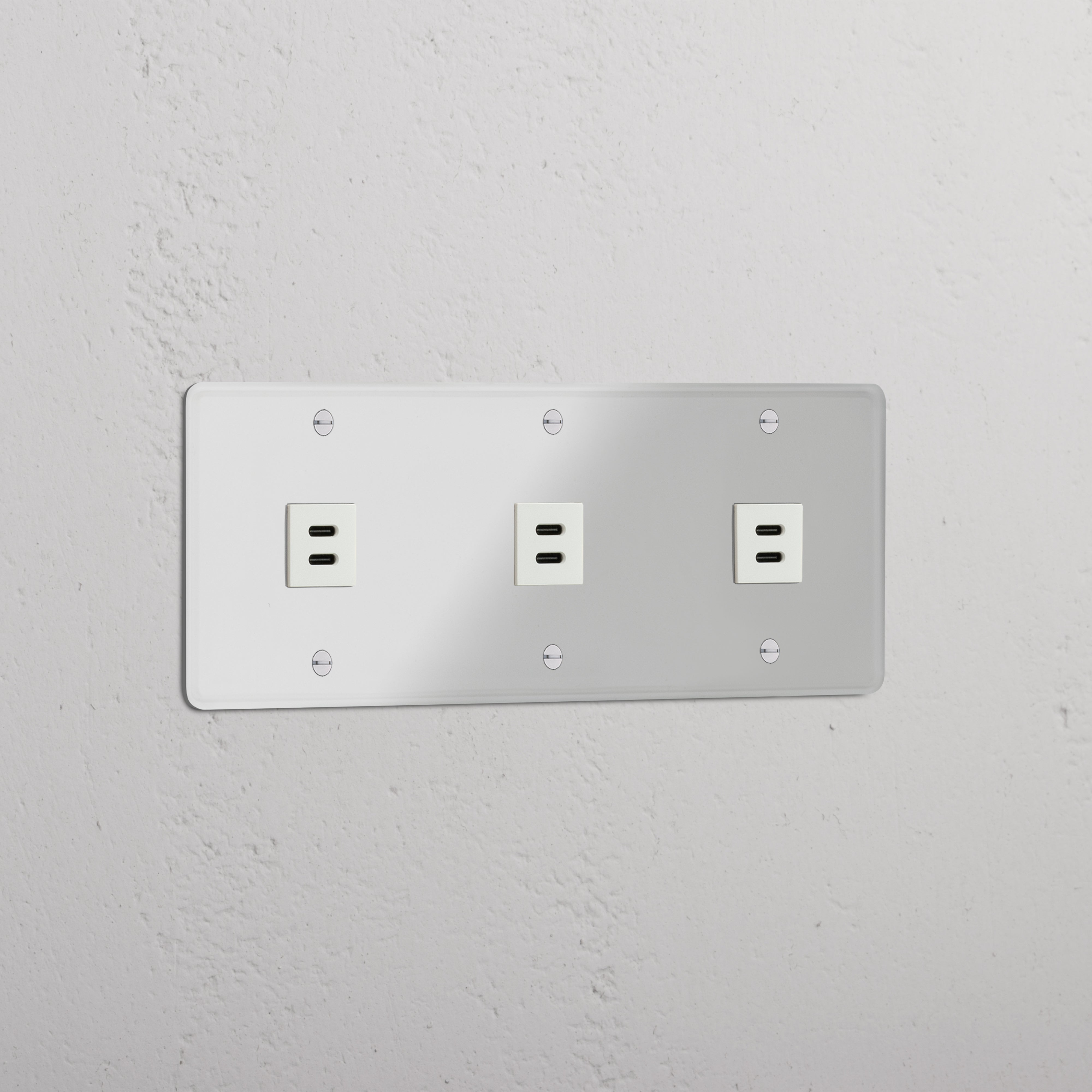 Carregamento de alta velocidade com módulo USB triplo Transparente Branco - Potente ferramenta de carregamento