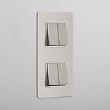 Interruptor de controlo de luz vertical de alta capacidade: Interruptor basculante vertical 4x duplo Níquel Polido Branco