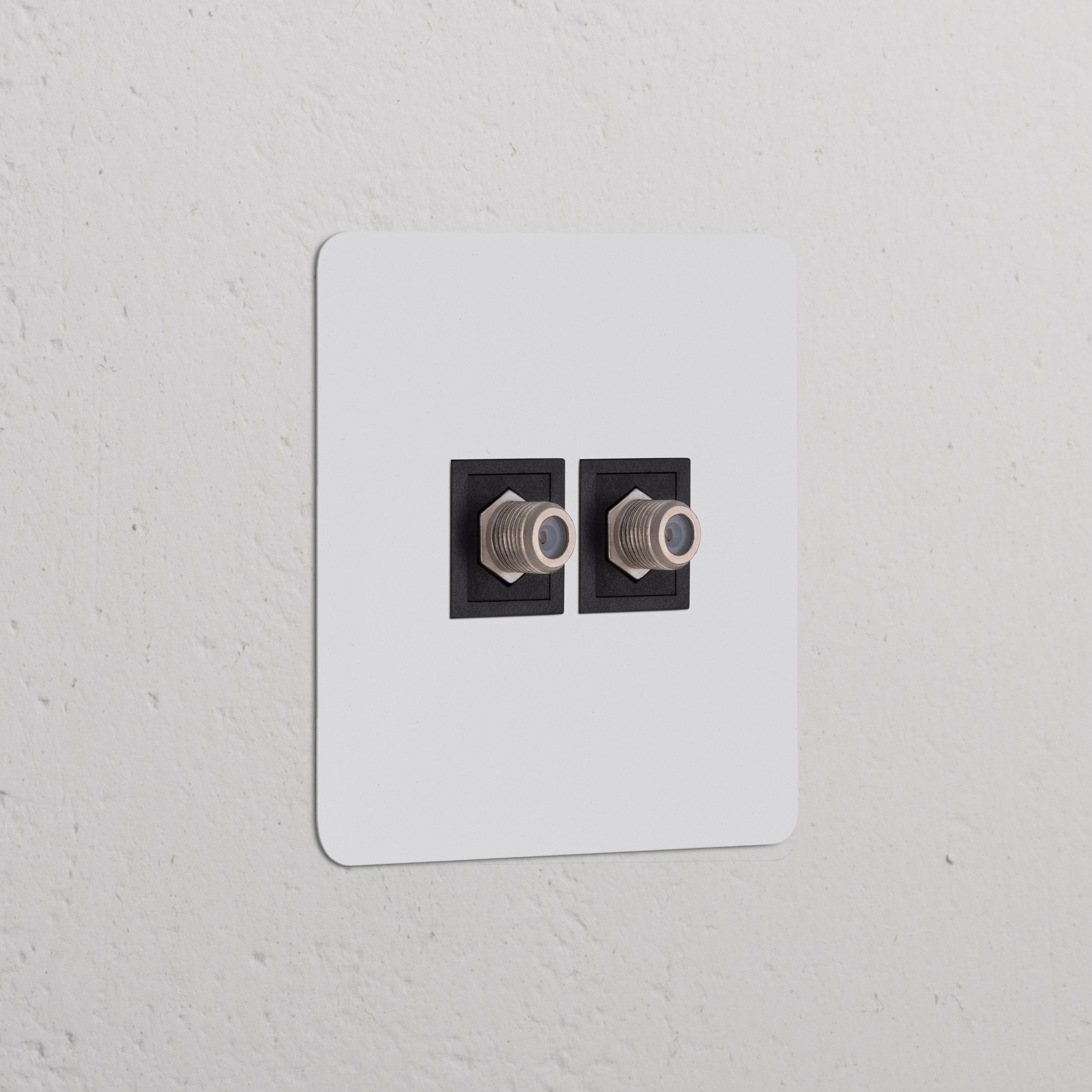Módulo satélite individual de duas vias, pintável em preto, para pedidos e módulos.