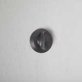 Trinco rotativo Warwick Bronze em fundo branco