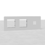 Espelho Keystone de uma via 45 mm com acabamento pintável e três recortes quadrados para interruptores UE.
