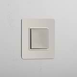Interruptor de controlo de luz de posição central: Interruptor basculante individual (de pressão centrado) em Níquel Polido Branco