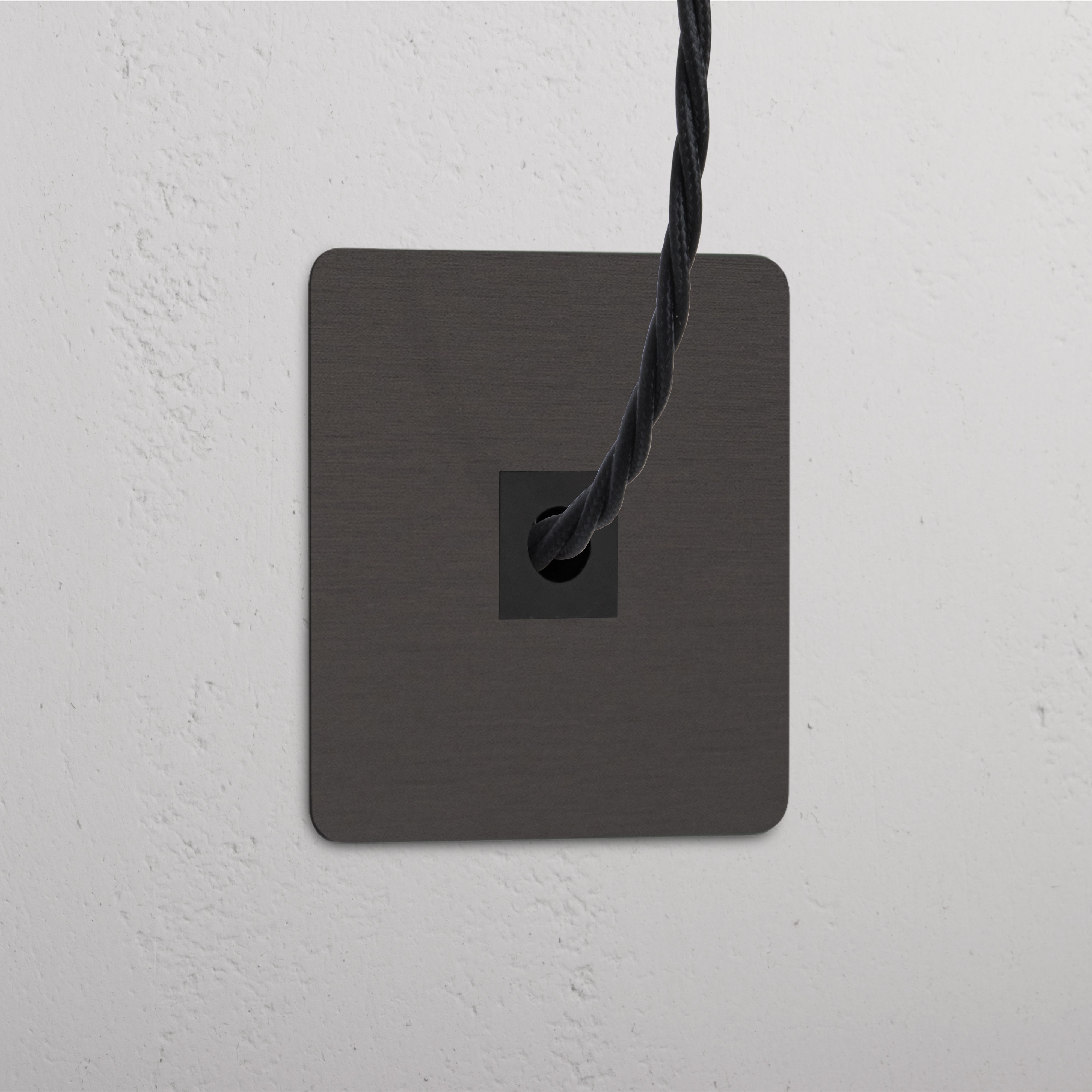 Tomada de cabo individual – Bronze Preto  