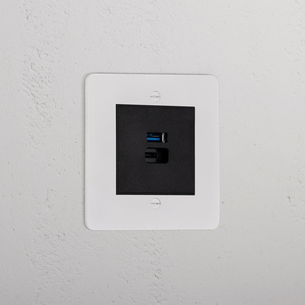 USB A+C Fast Charge Socket _ Paintable Black