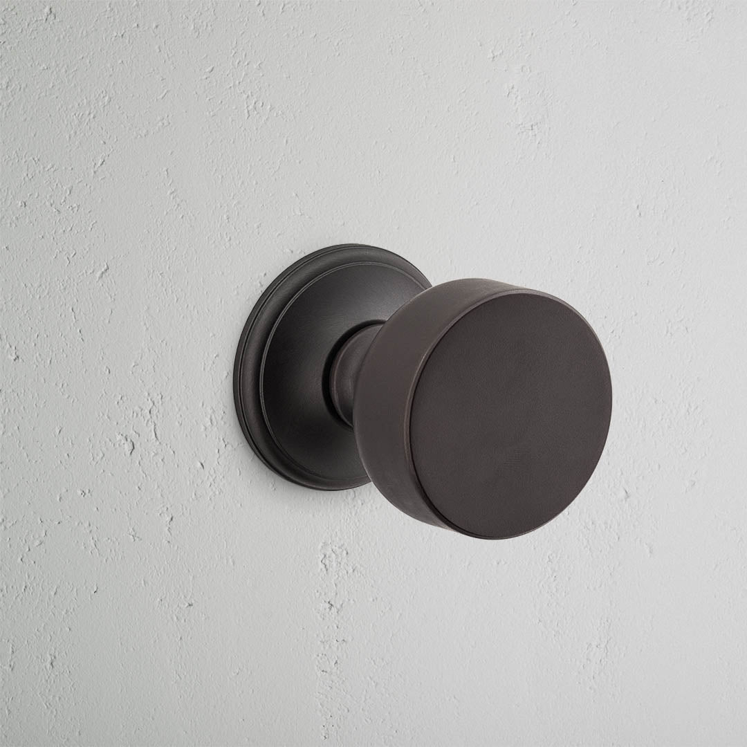 Onslow Fixed Door Knob - Bronze  