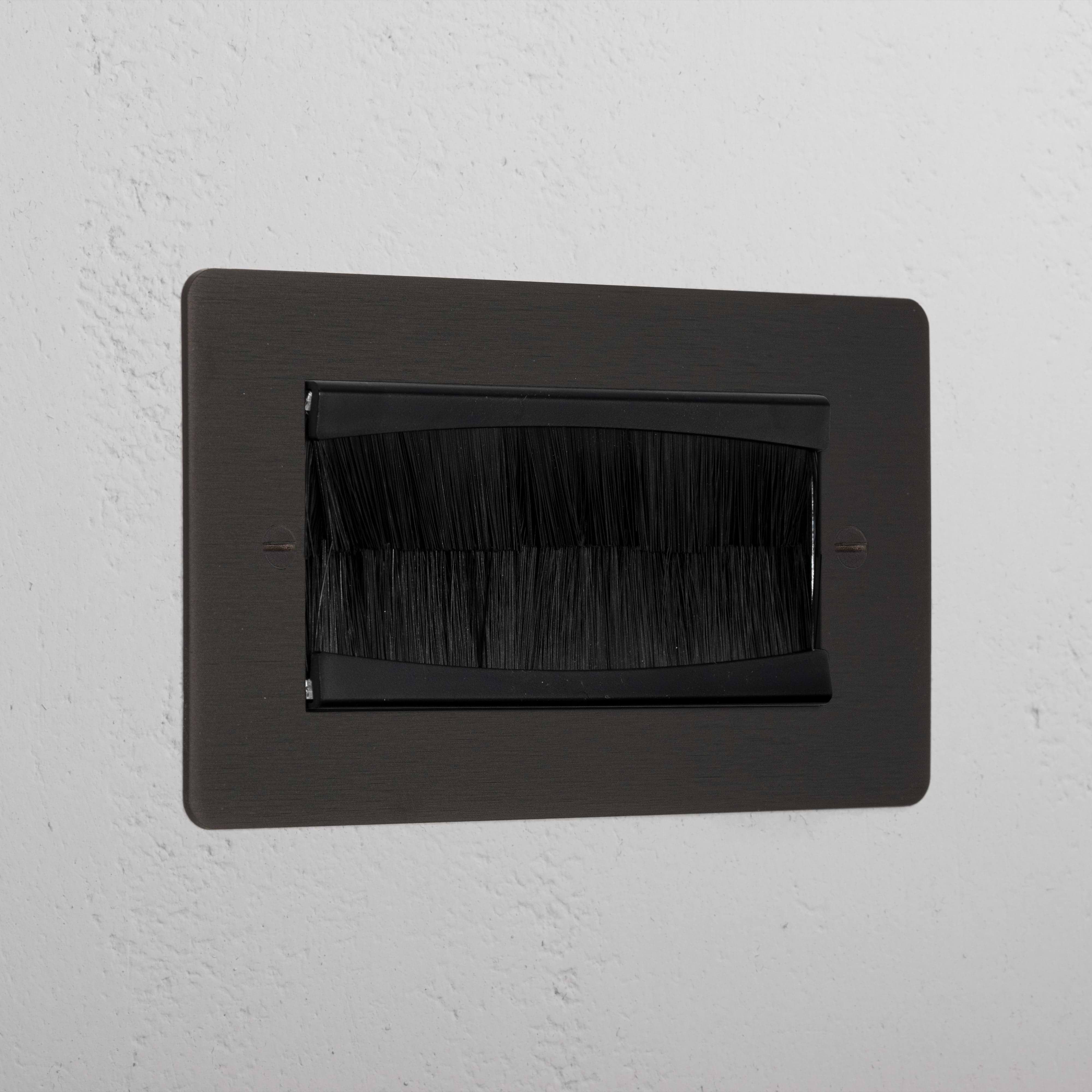 Bronze Double Module Brush Plate Black