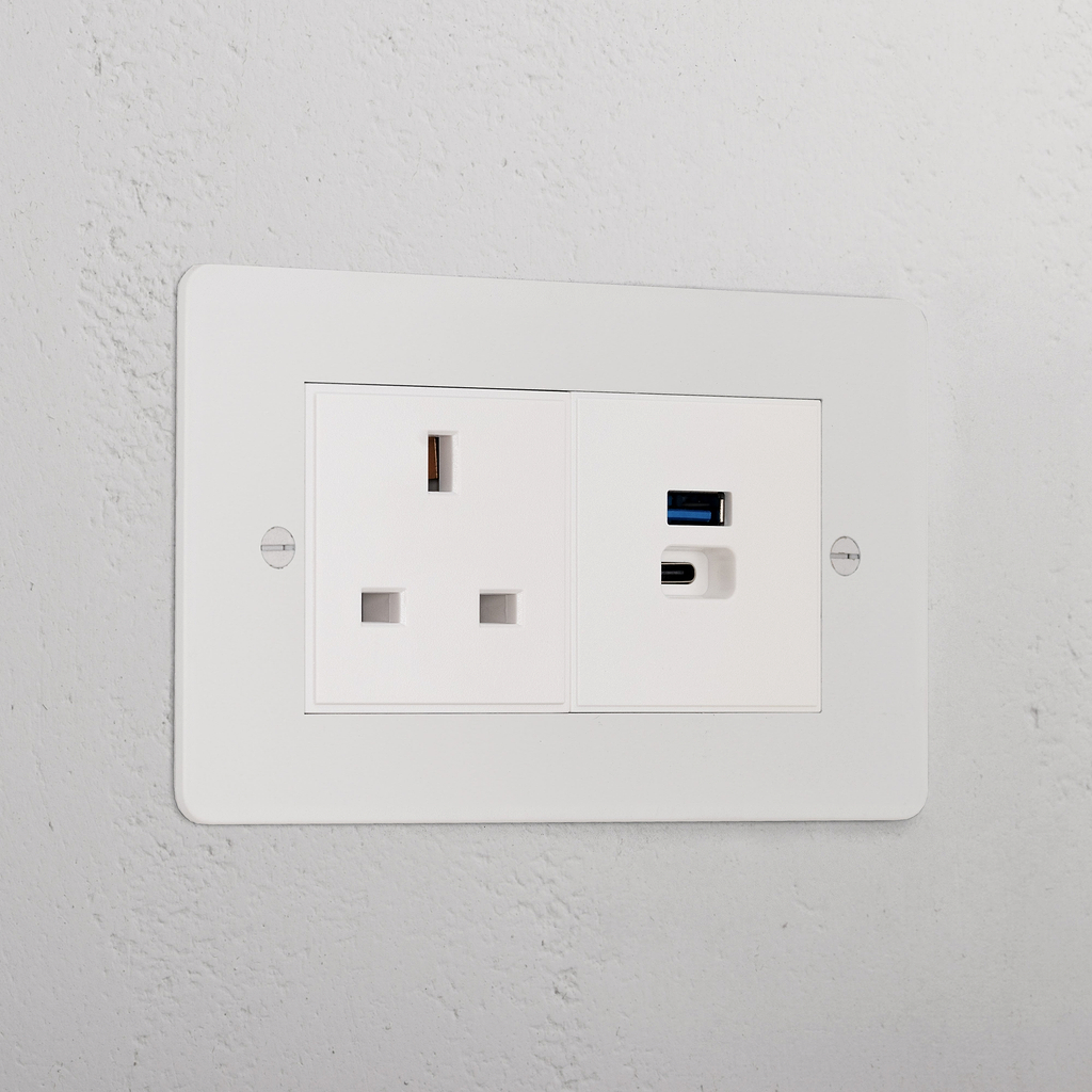 13A Socket + USB A+C Fast Charge _ Paintable White